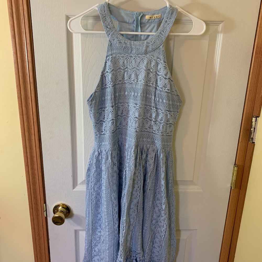 Light blue sleeveless dress